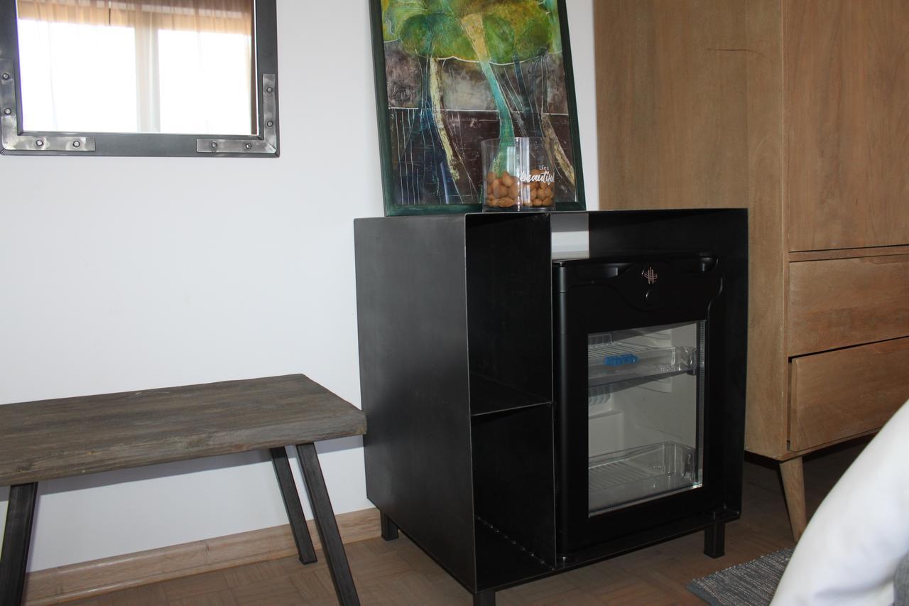 אומאג Boutique Rooms Luna מראה חיצוני תמונה