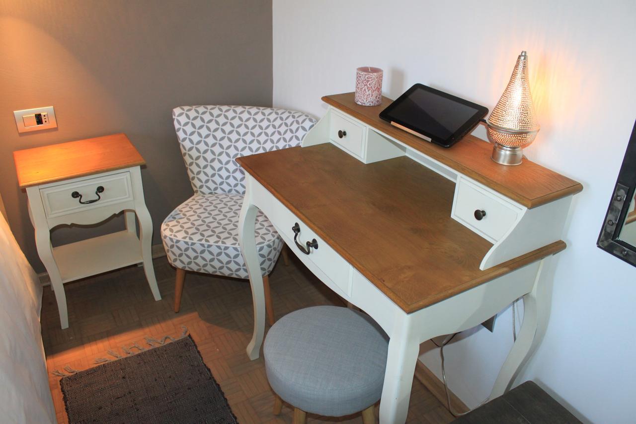 אומאג Boutique Rooms Luna מראה חיצוני תמונה