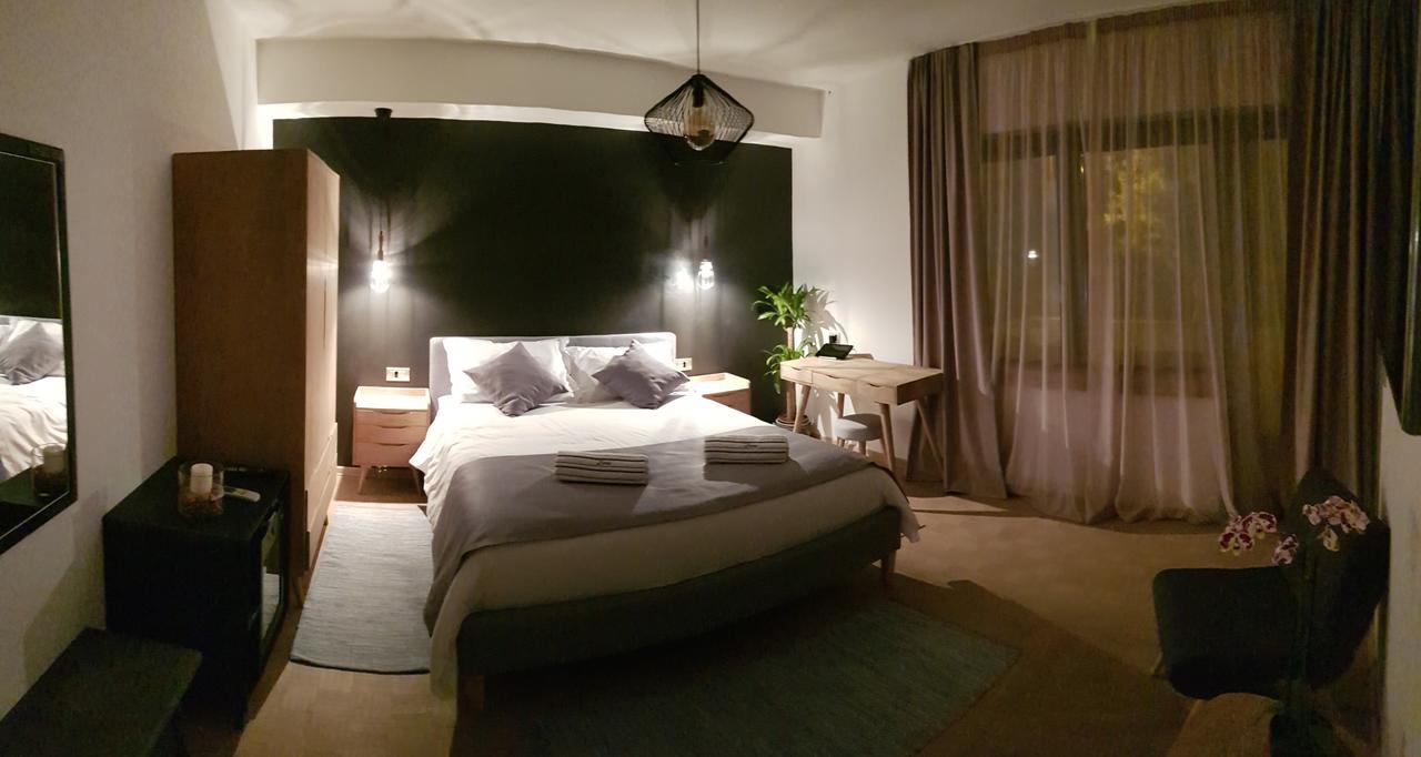אומאג Boutique Rooms Luna מראה חיצוני תמונה